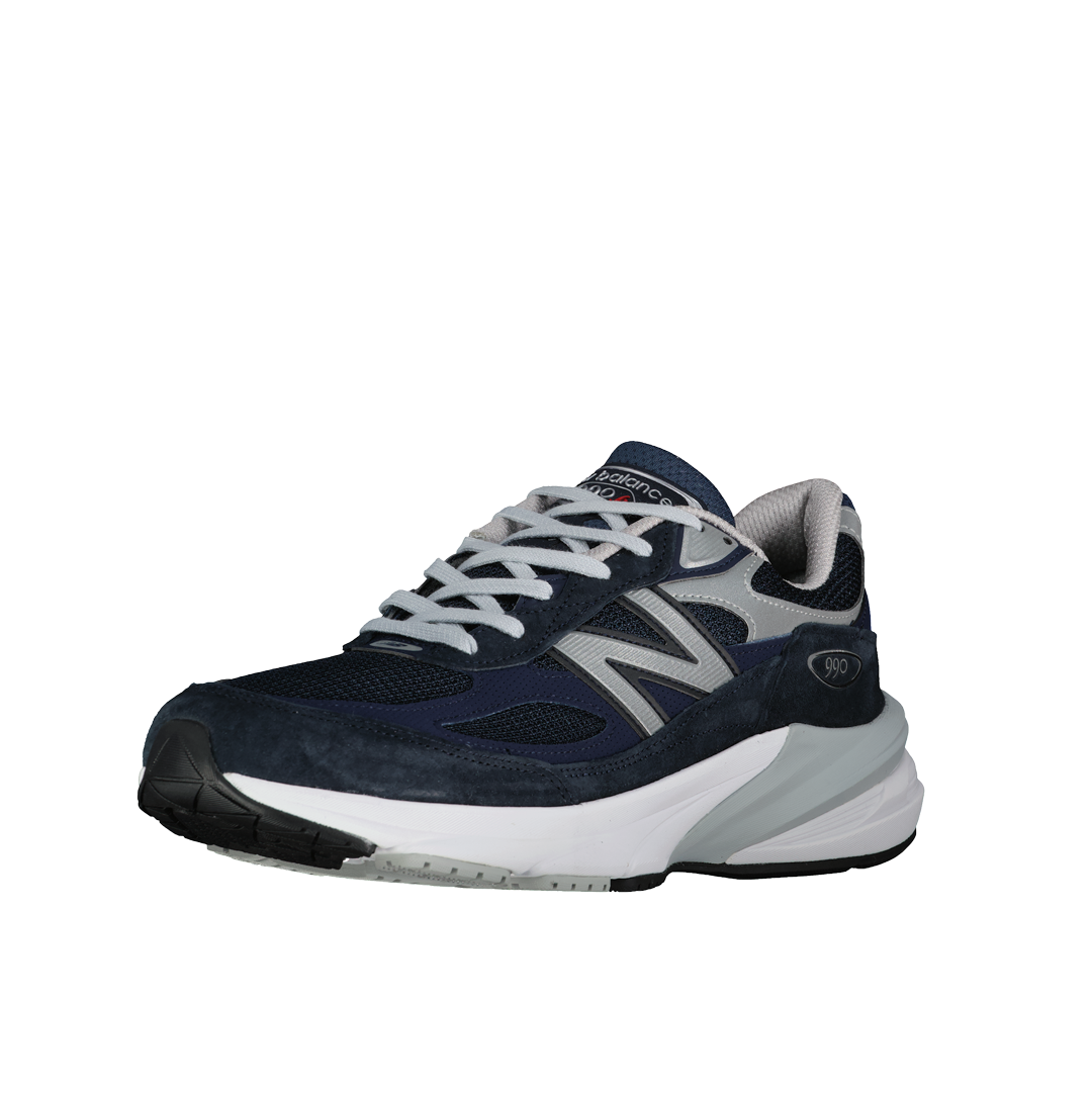 New Balance M990v6