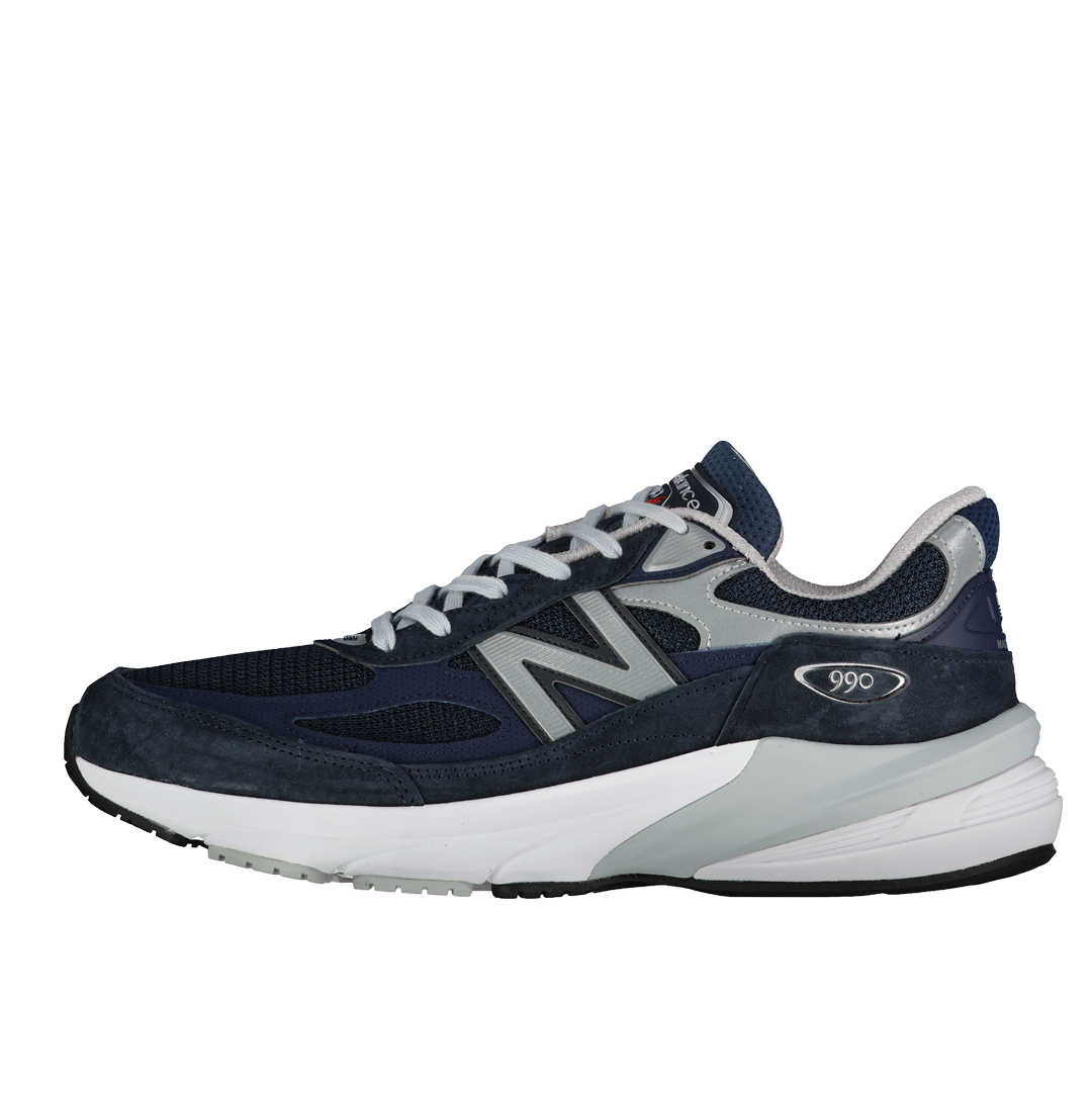 New Balance M990v6