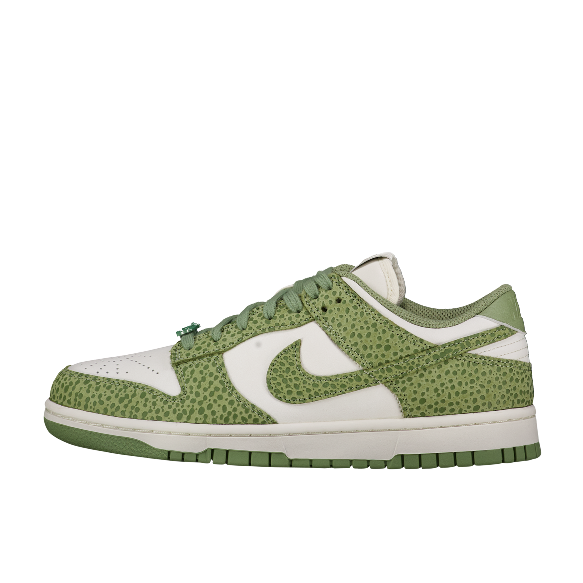 W Nike Dunk Low Safari 'Oil Green'