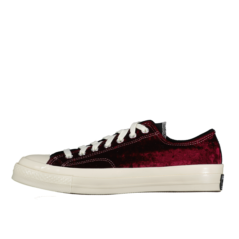 Chuck 70 velvet 2025